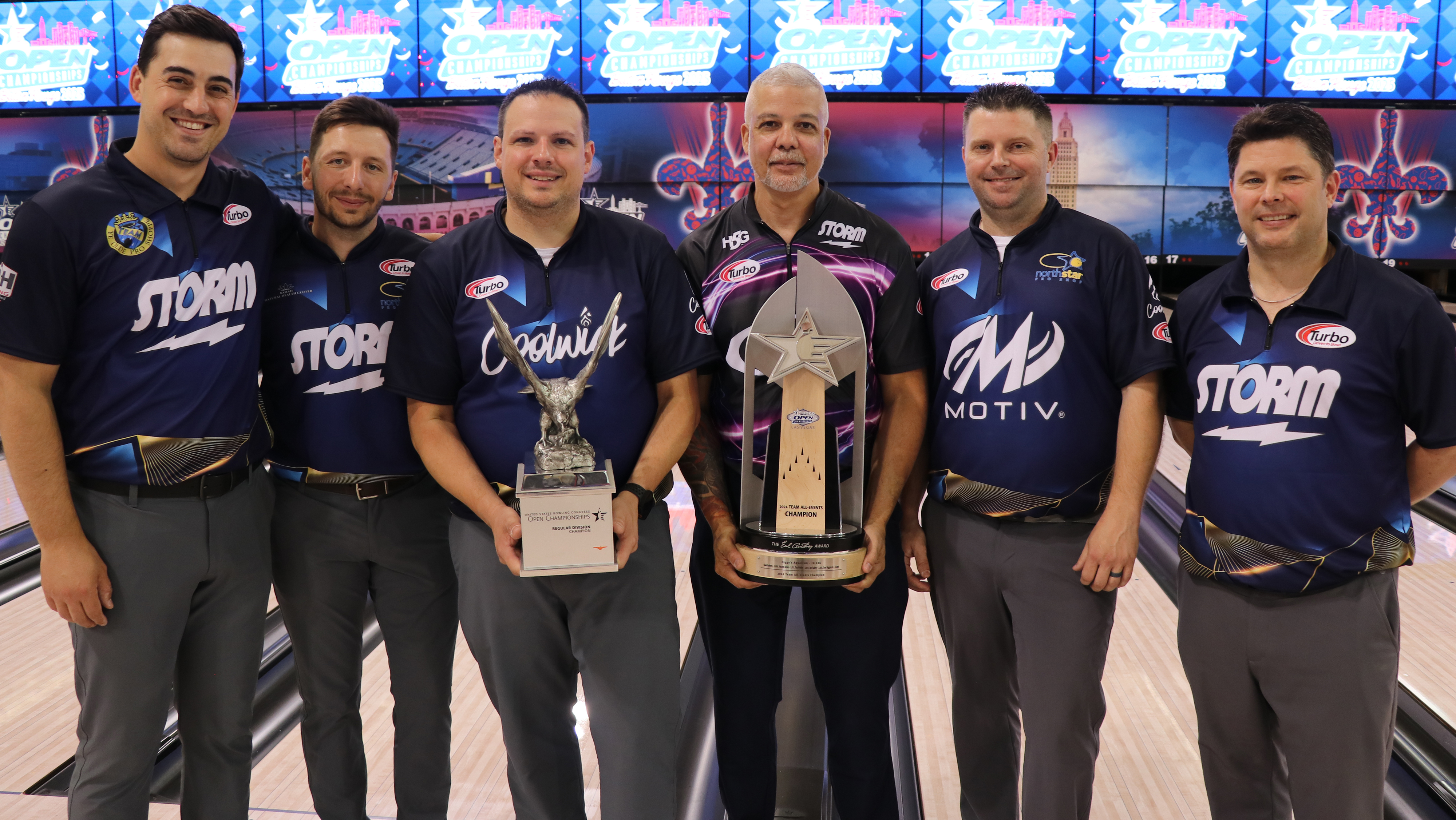 Higgy's Aquarium with the Earl Anthony Trophy at the 2025 USBC Open Championships